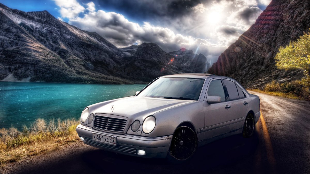 Mercedes Benz e210