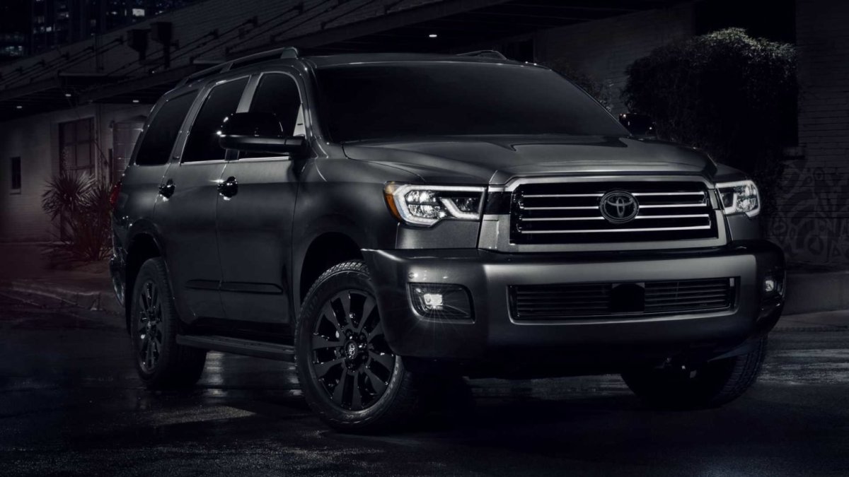Toyota Sequoia 2022