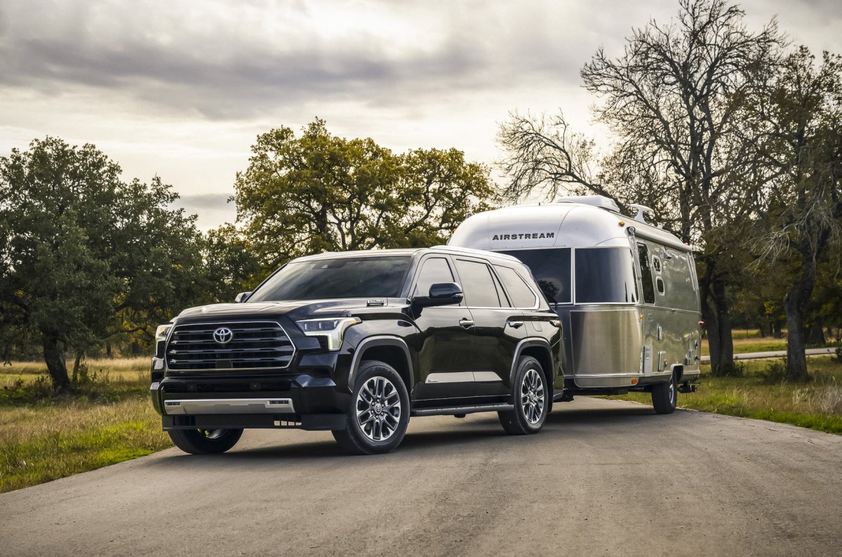 Toyota Sequoia 2022
