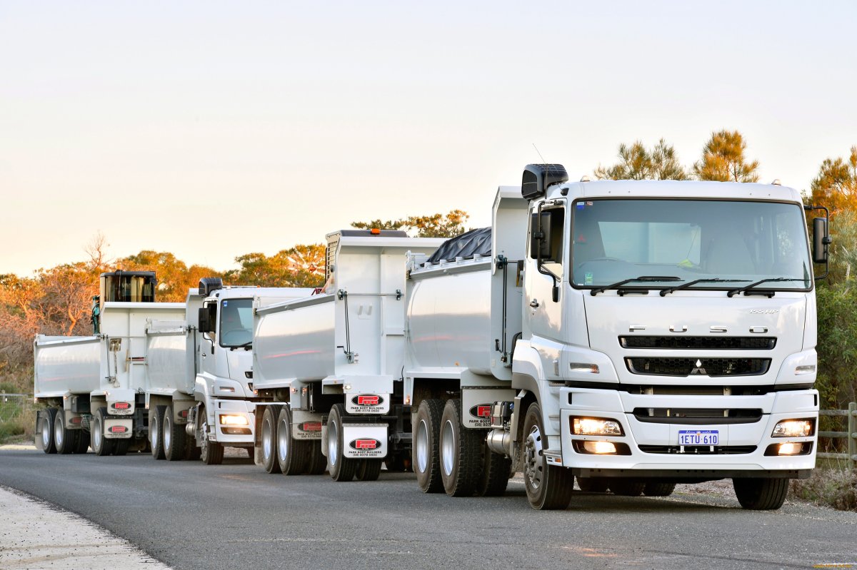 Mitsubishi Fuso super great