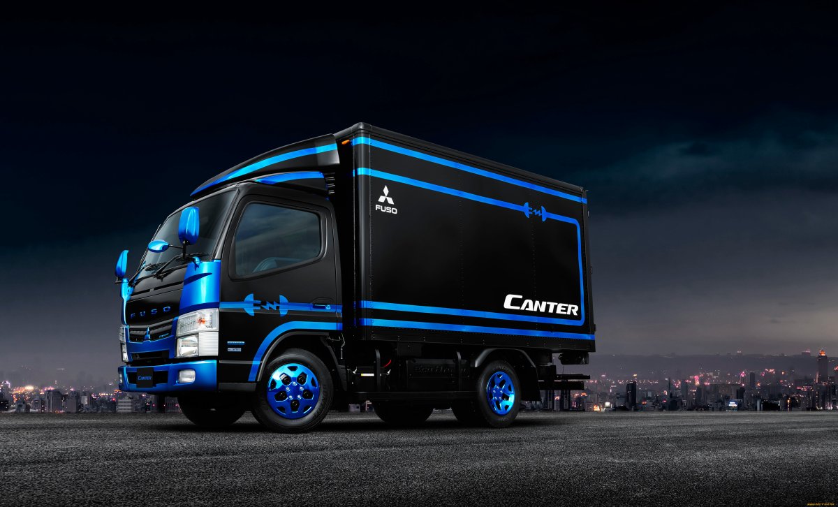 2015 Mitsubishi Truck