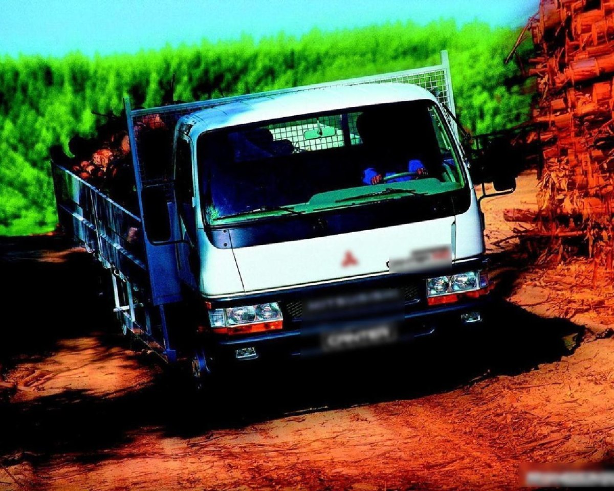 Mitsubishi Canter 1983
