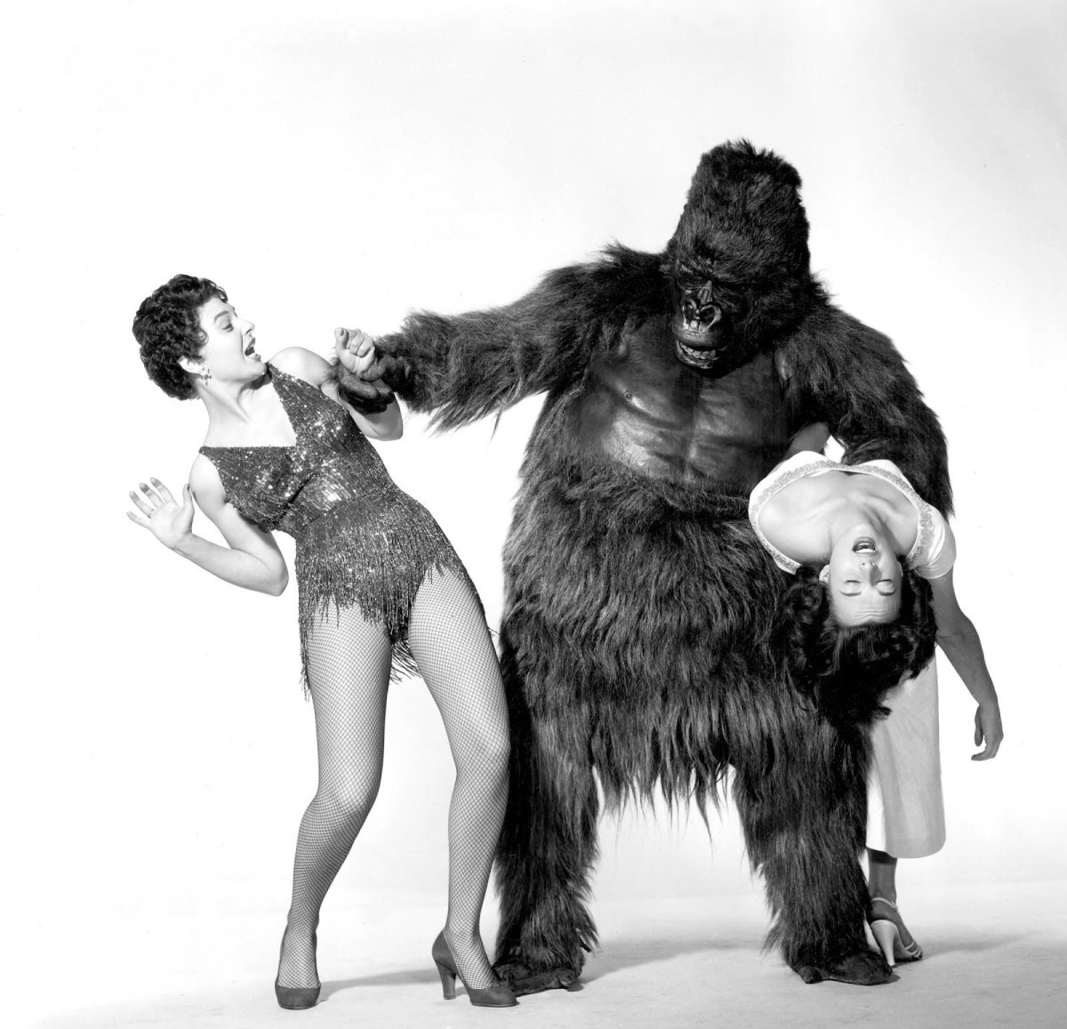 Gorilla at large 1954