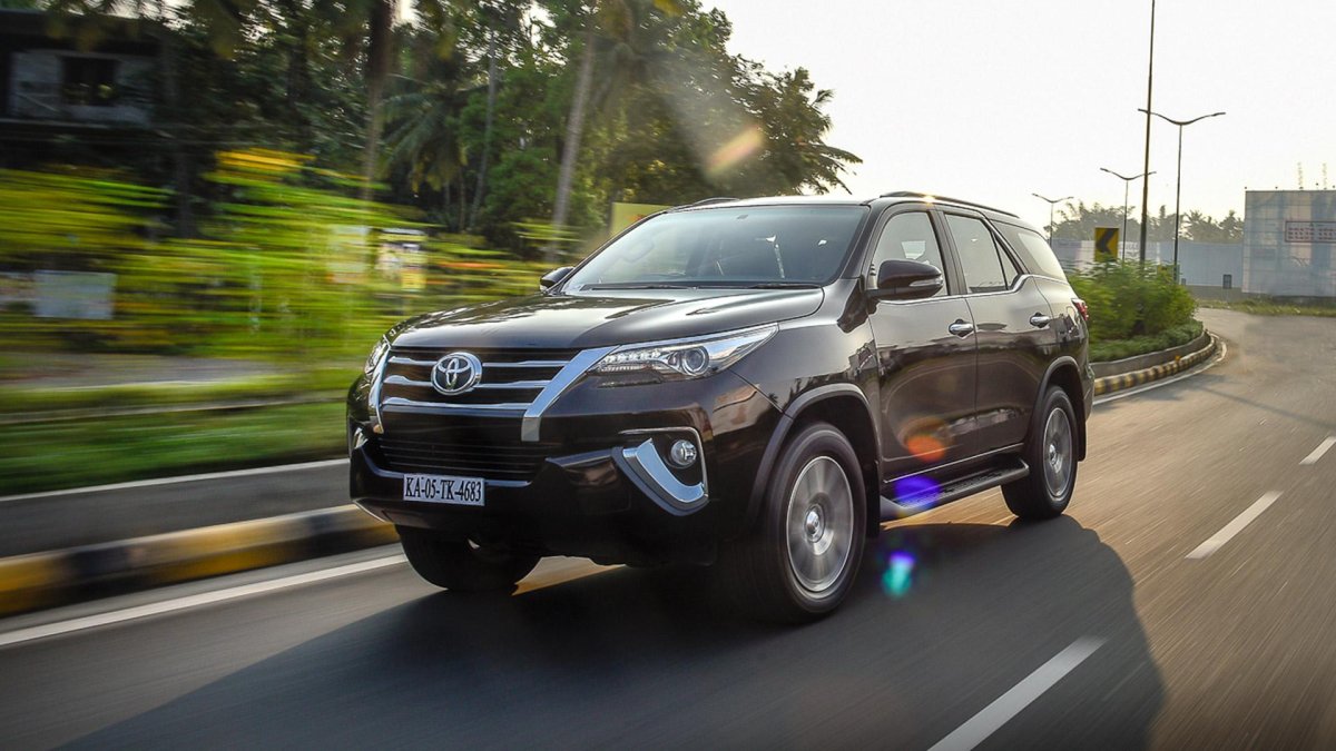 Toyota Fortuner 2022