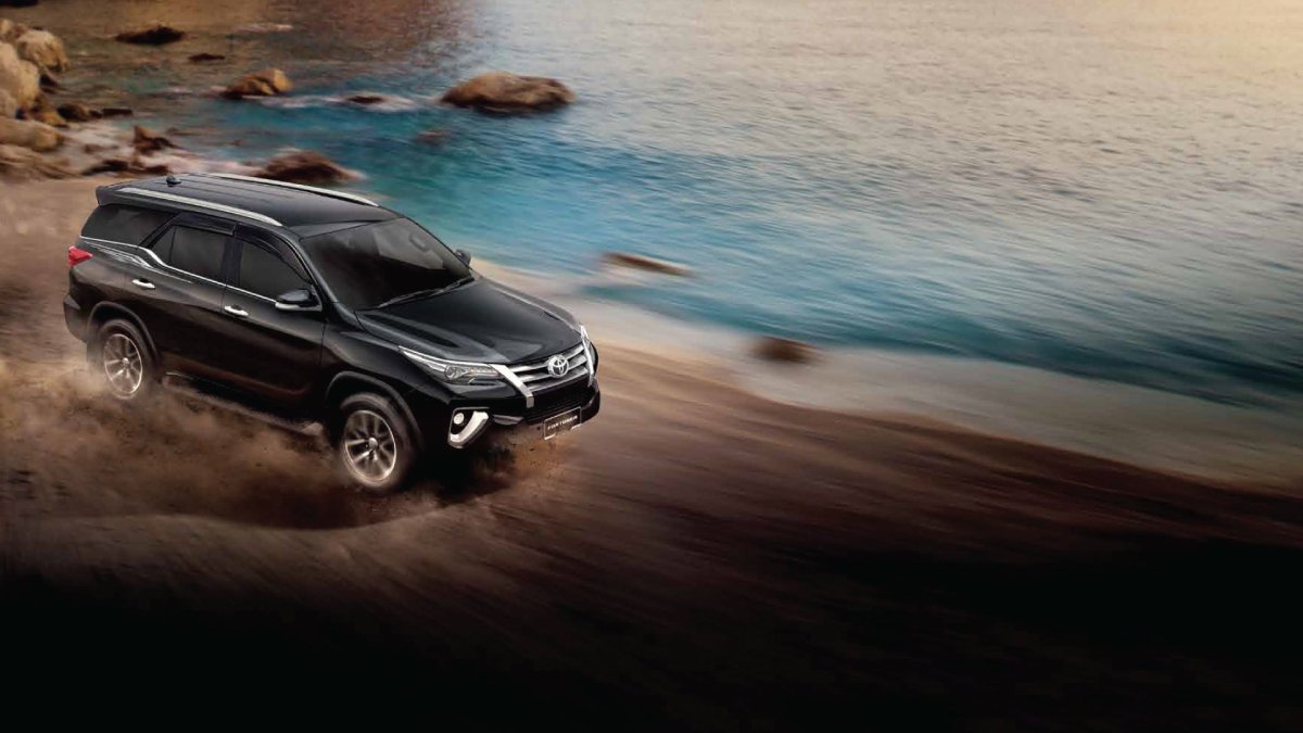 Toyota Fortuner реклама
