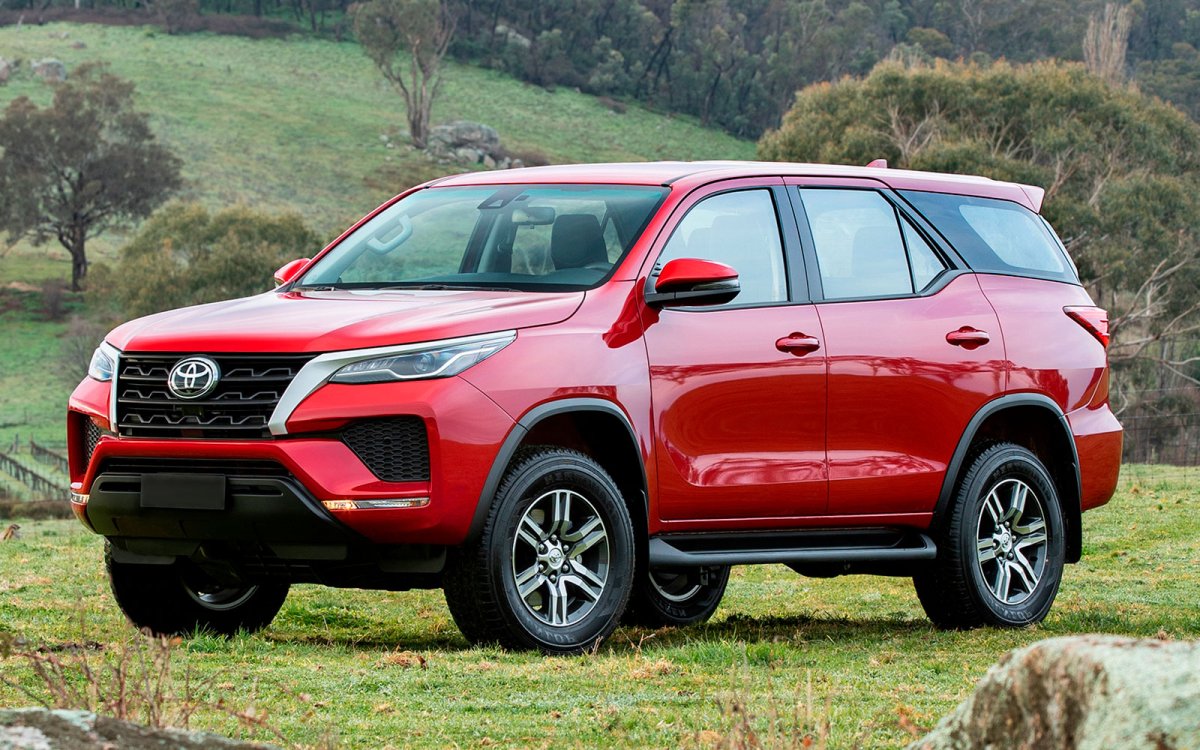 Toyota Fortuner 2022