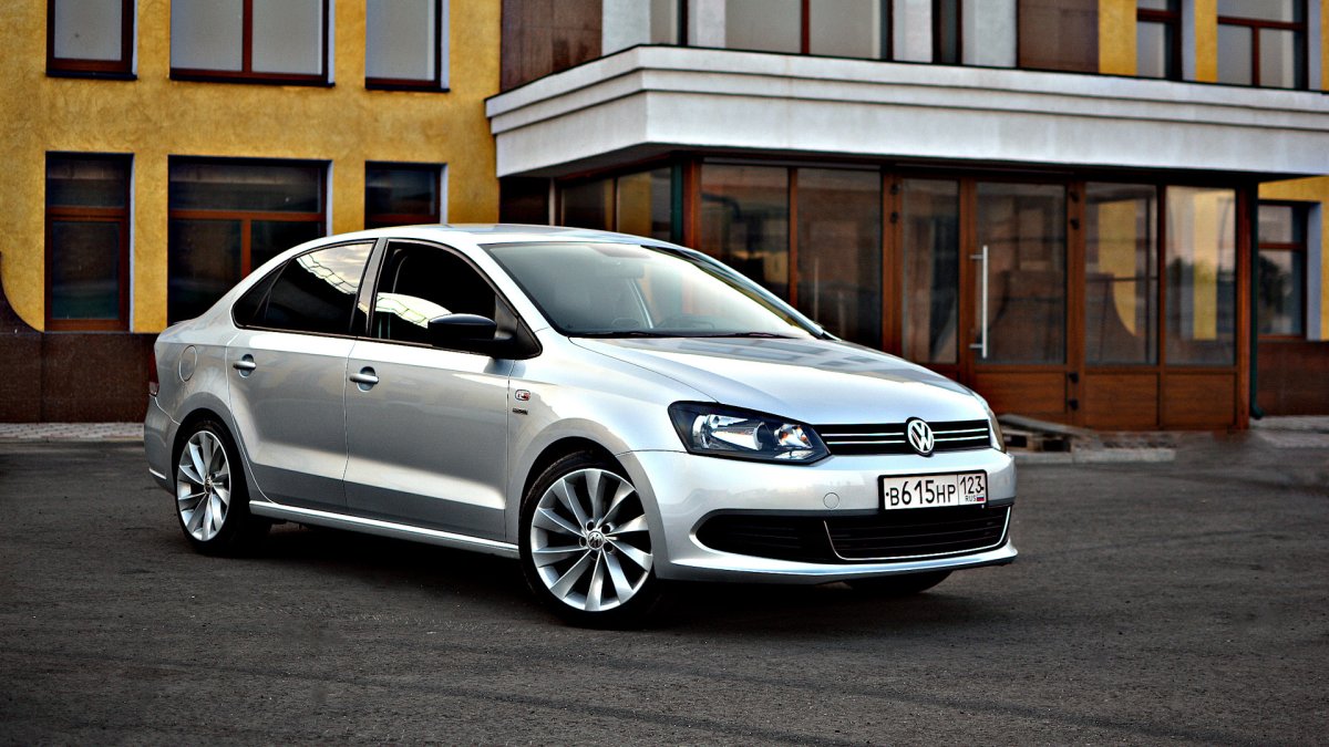 Volkswagen Polo sedan