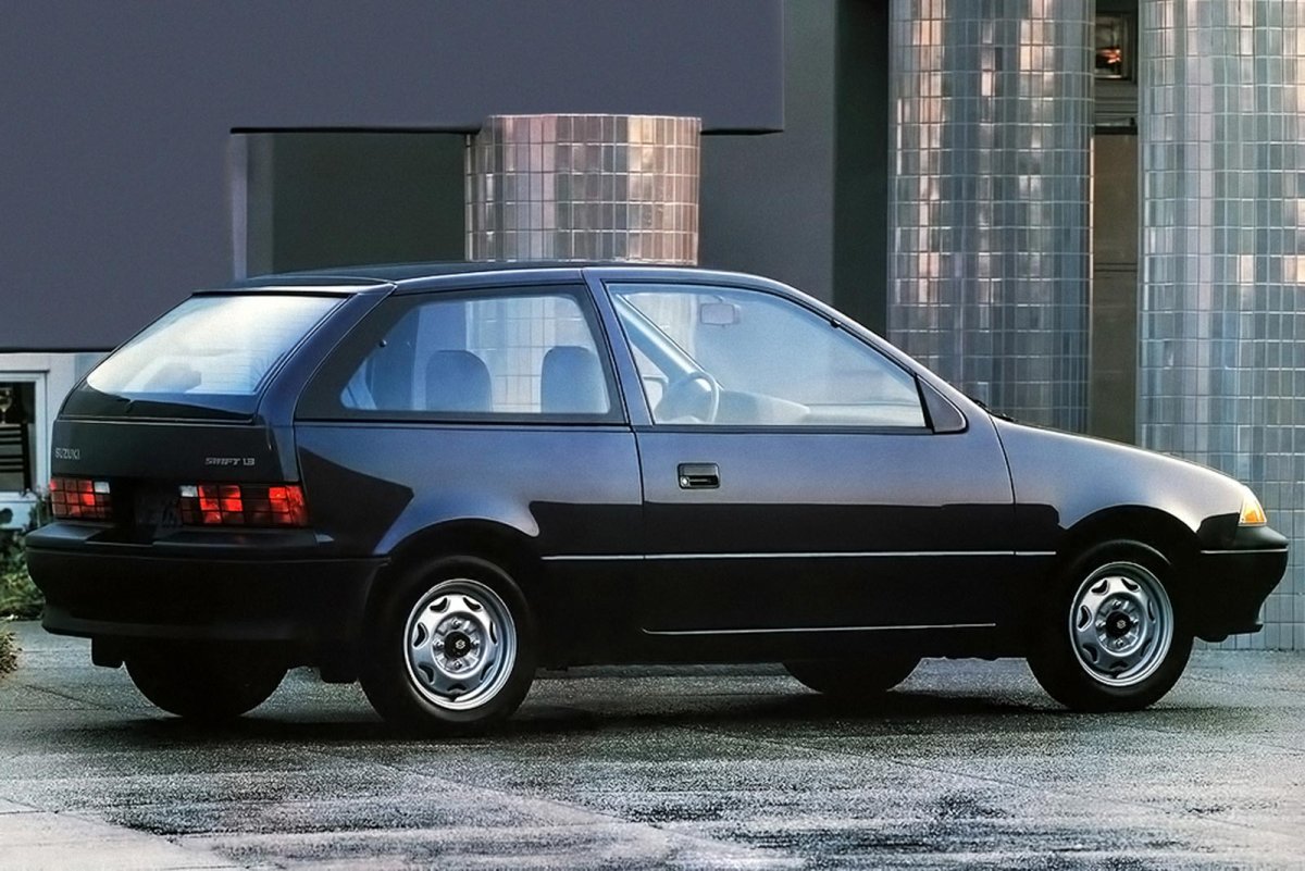 Сузуки Свифт 1.3 АТ 1990