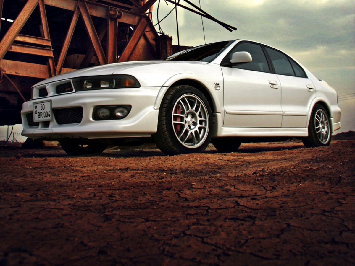 Galant VR-4