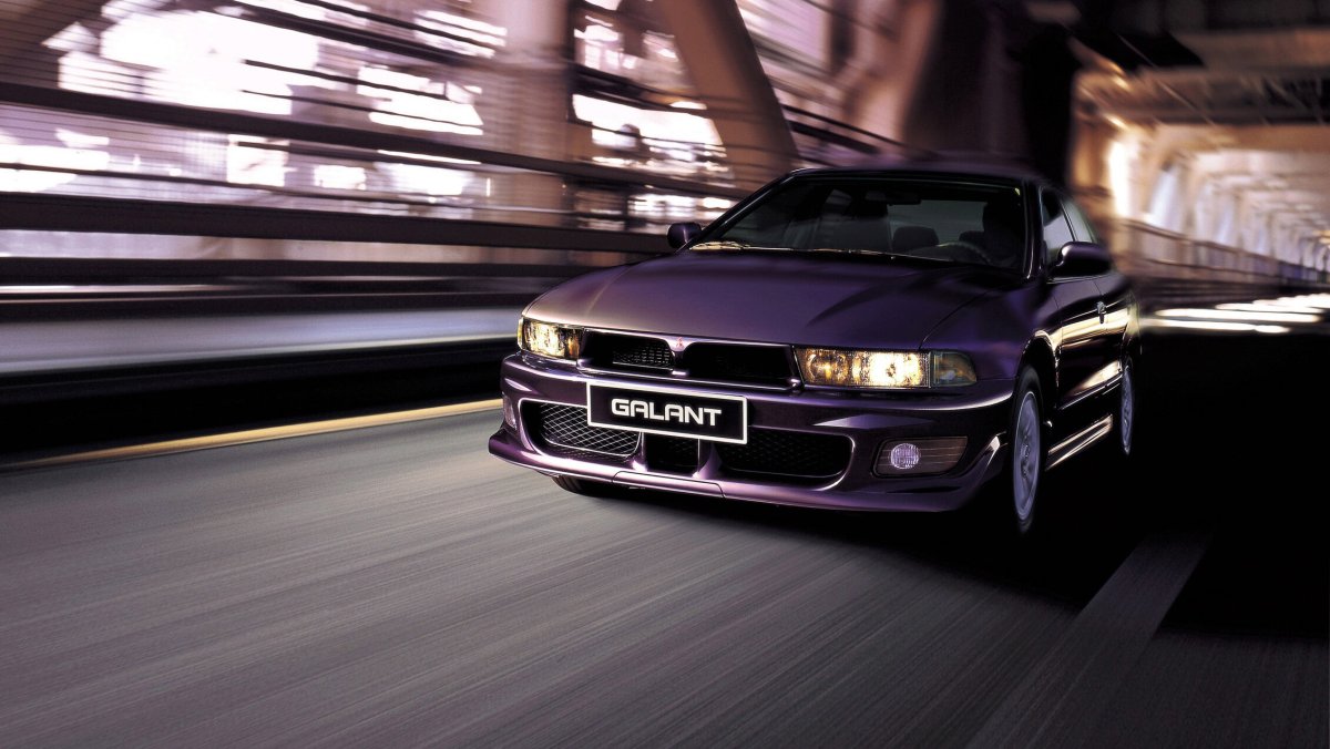 Mitsubishi Galant 8
