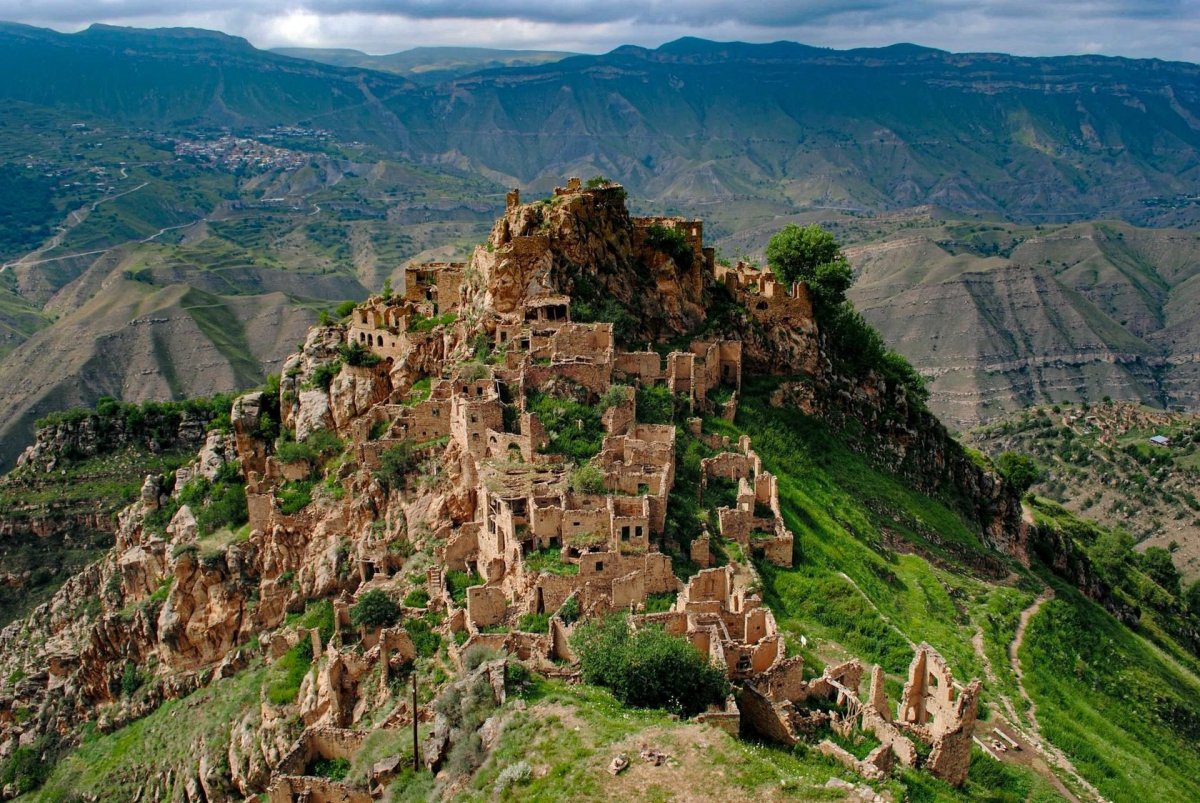 Сулакский каньон Гамсутль