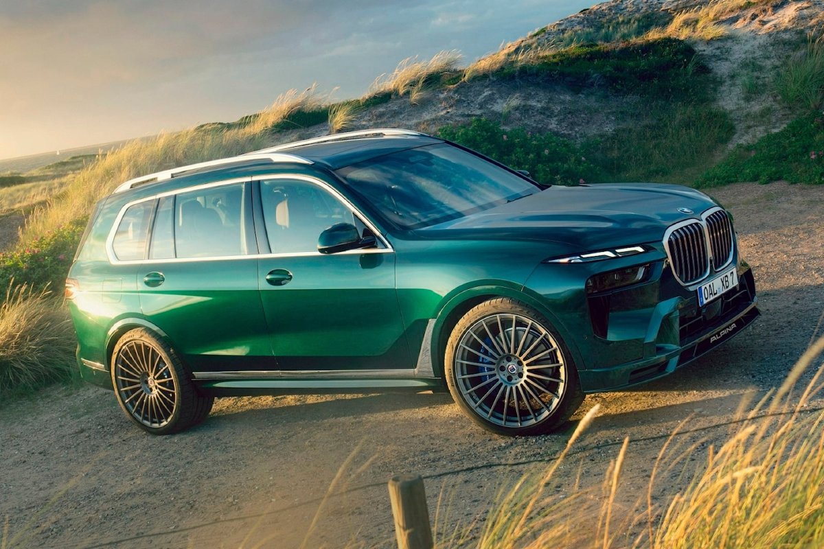 BMW x7 Alpina 2023