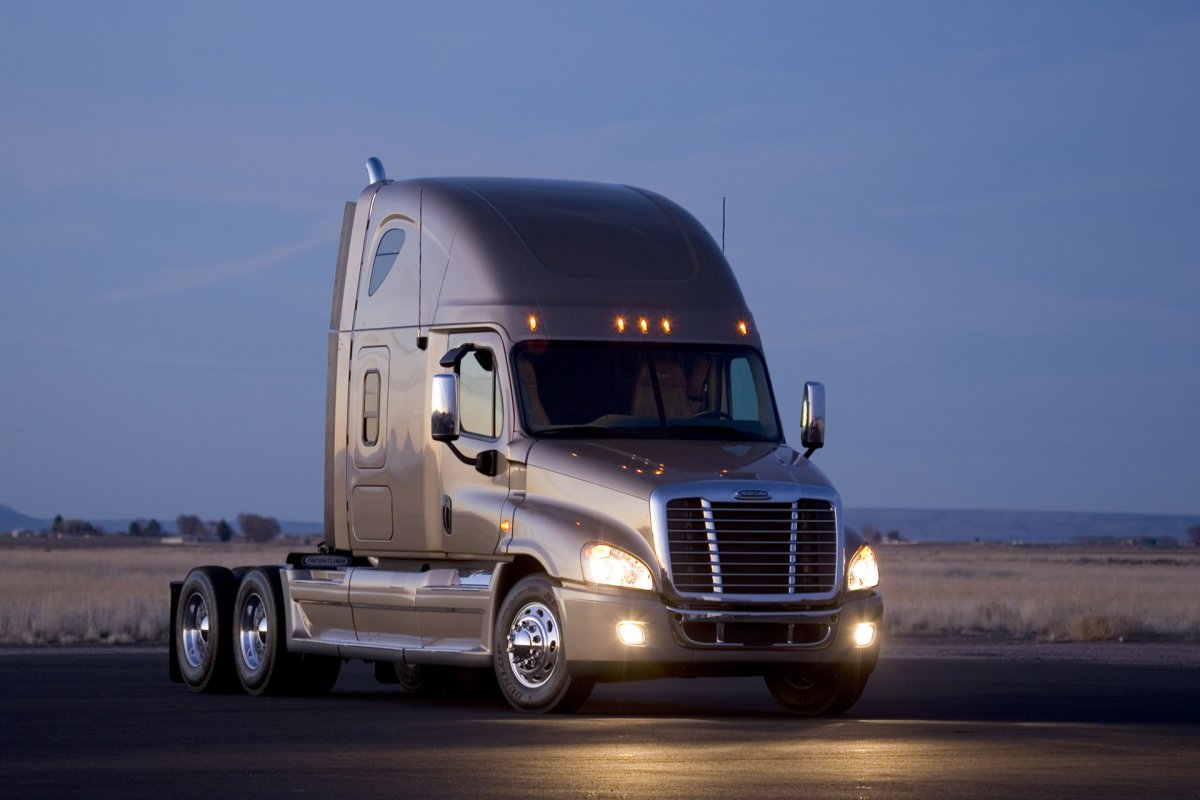 Тягач freightliner Cascadia