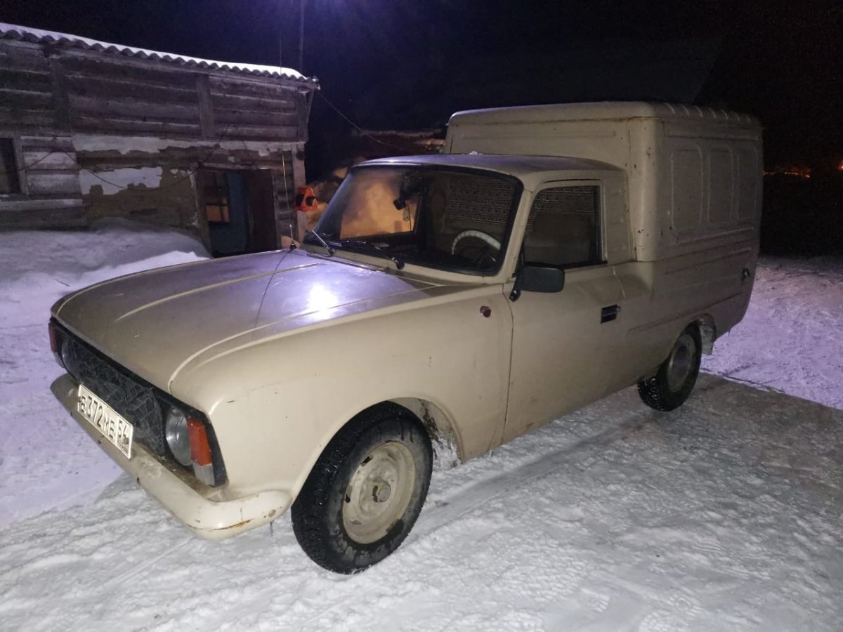 Автомобиль ИЖ 2715 новый