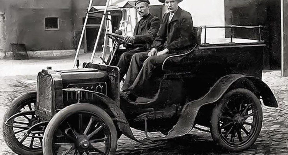 Автомобиль Лесснер 1907