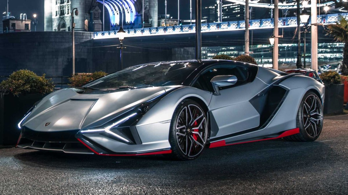 Lamborghini Sian FKP 37