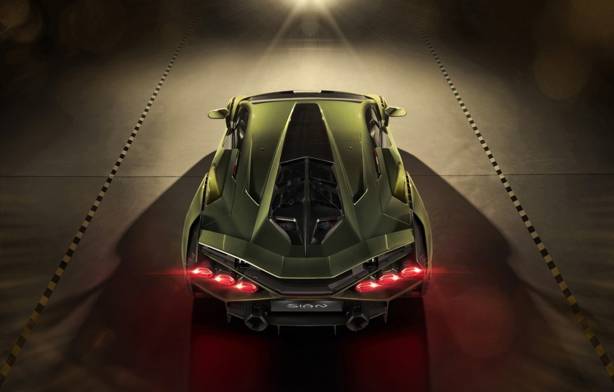 Гиперкар Lamborghini Sian