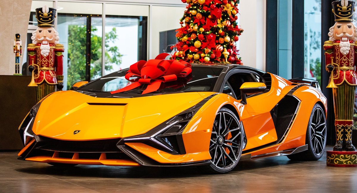 Гиперкар Lamborghini Sian