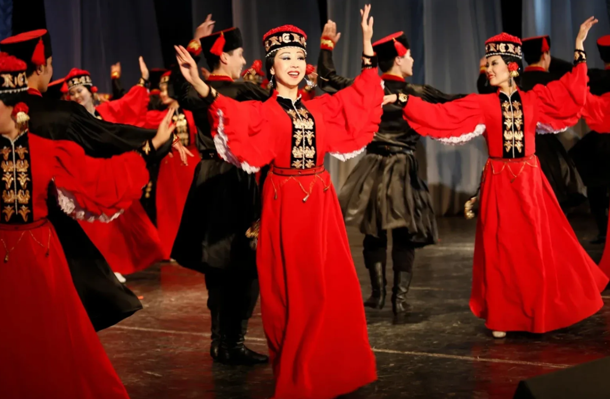 Тюльпанчик ансамбль Элиста