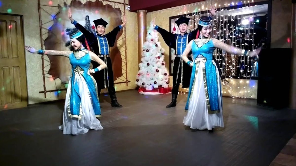 Калмыцкие танцы в Элисте