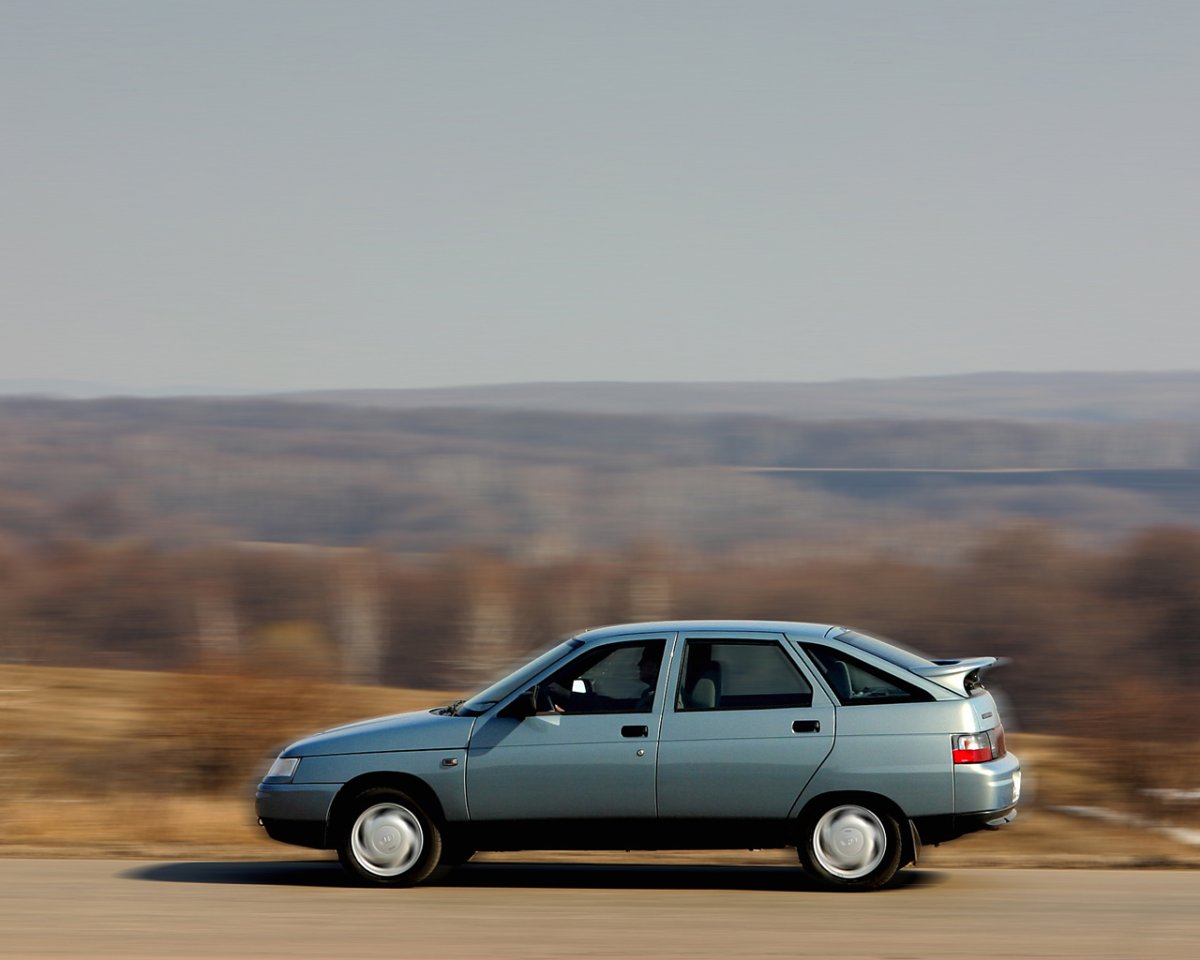 Lada 112