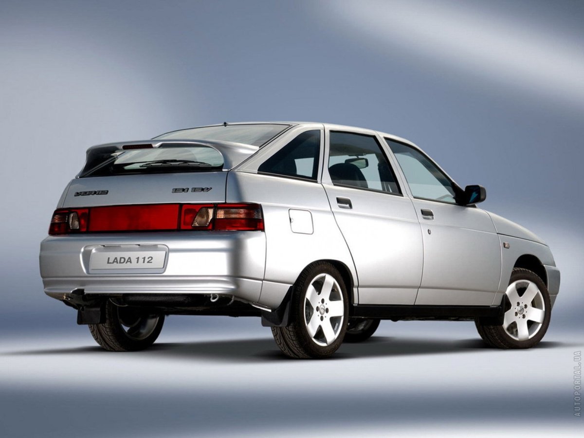 ВАЗ-2112 (Lada 112)