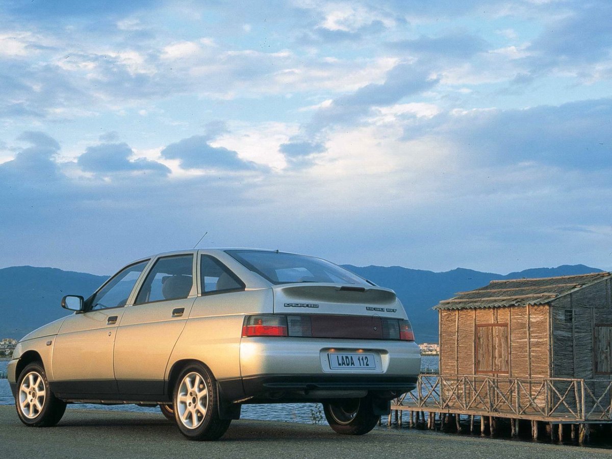 Lada (ВАЗ) 2112