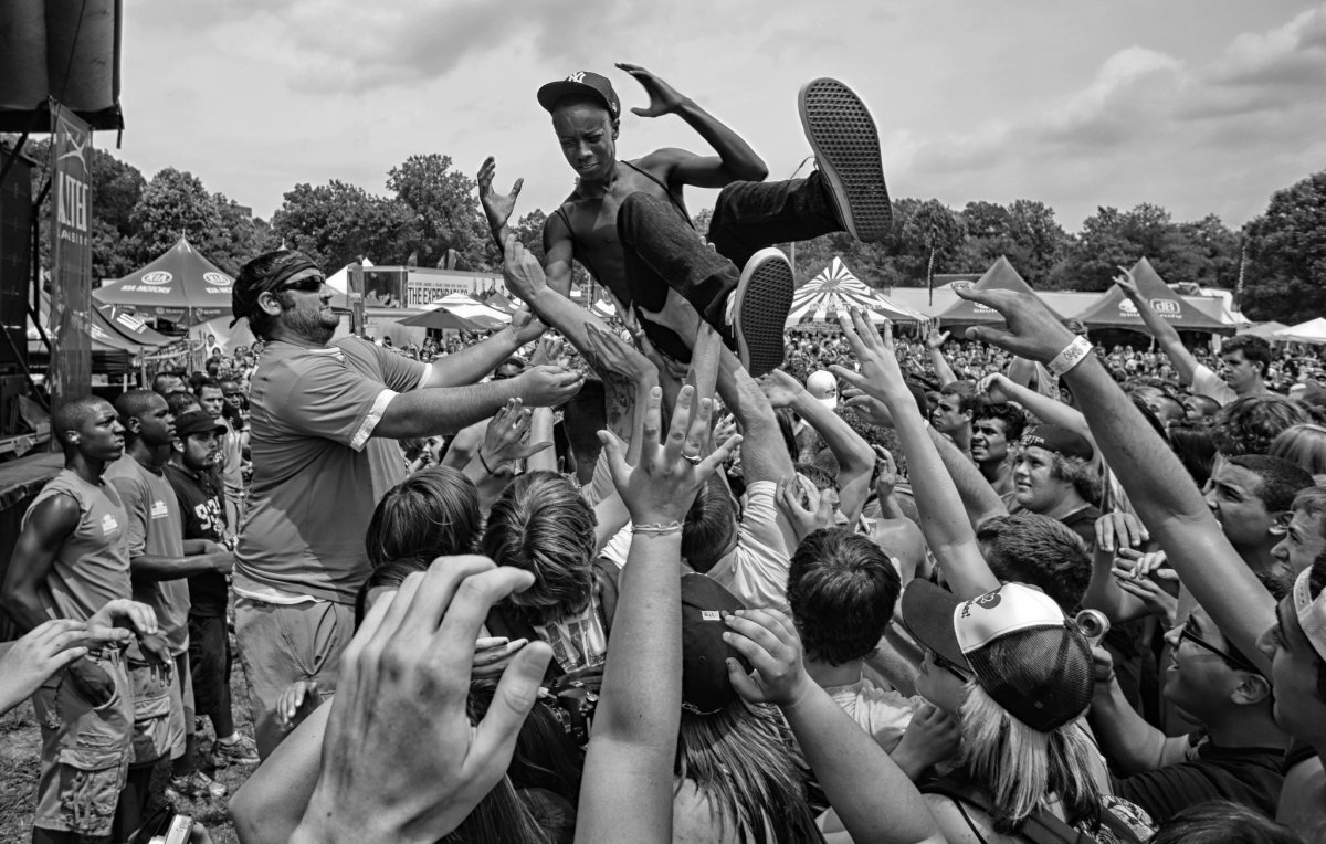 BVDLVD Mosh Pit