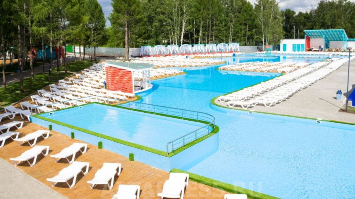 Бассейн в парке Смертина Барнаул