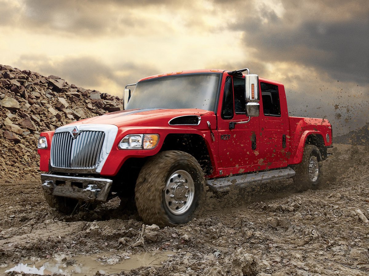 International MXT 4x4 Pickup