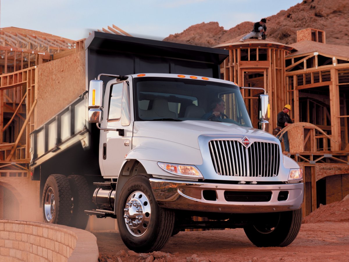 International DURASTAR 4400