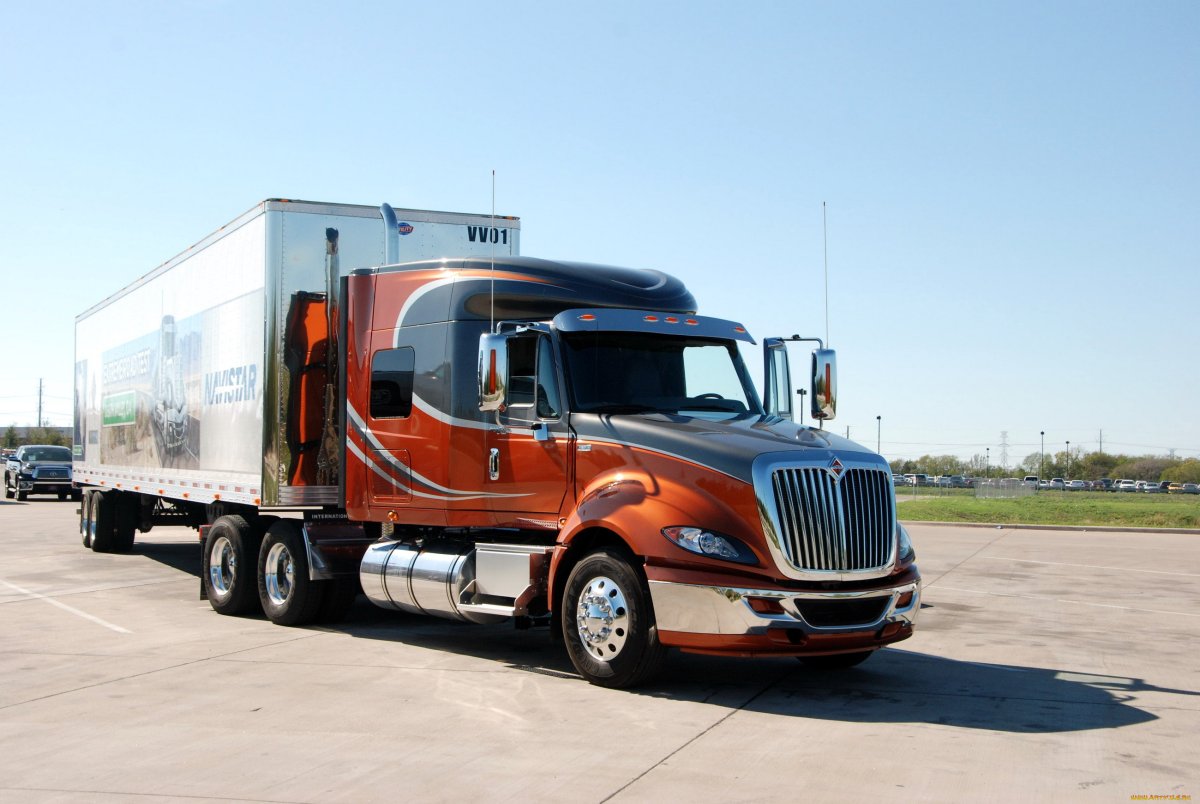 Тягач International Transtar