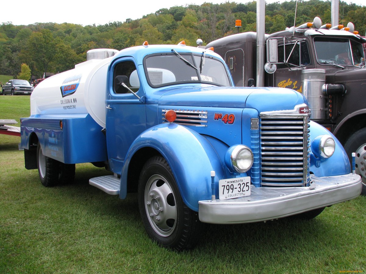 International KB-6