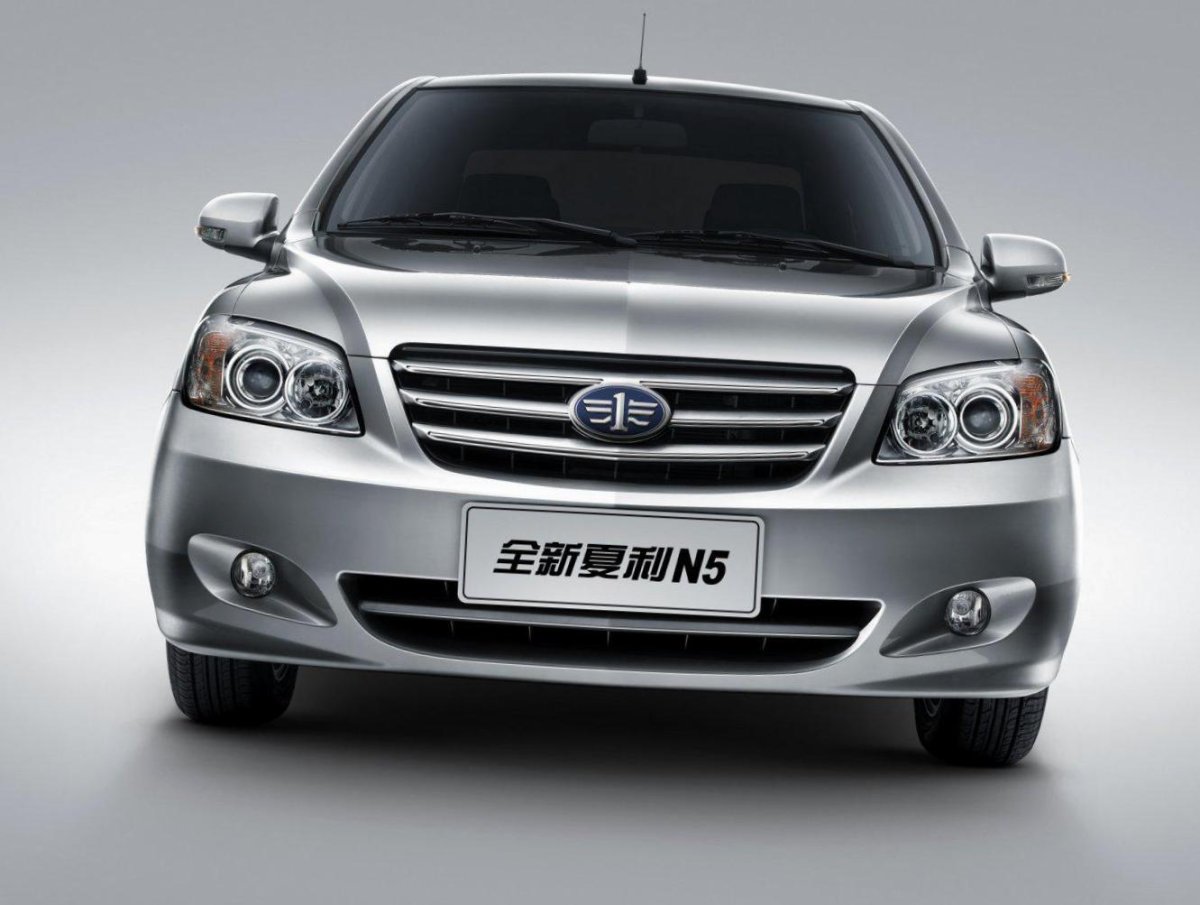 FAW Xiali n3