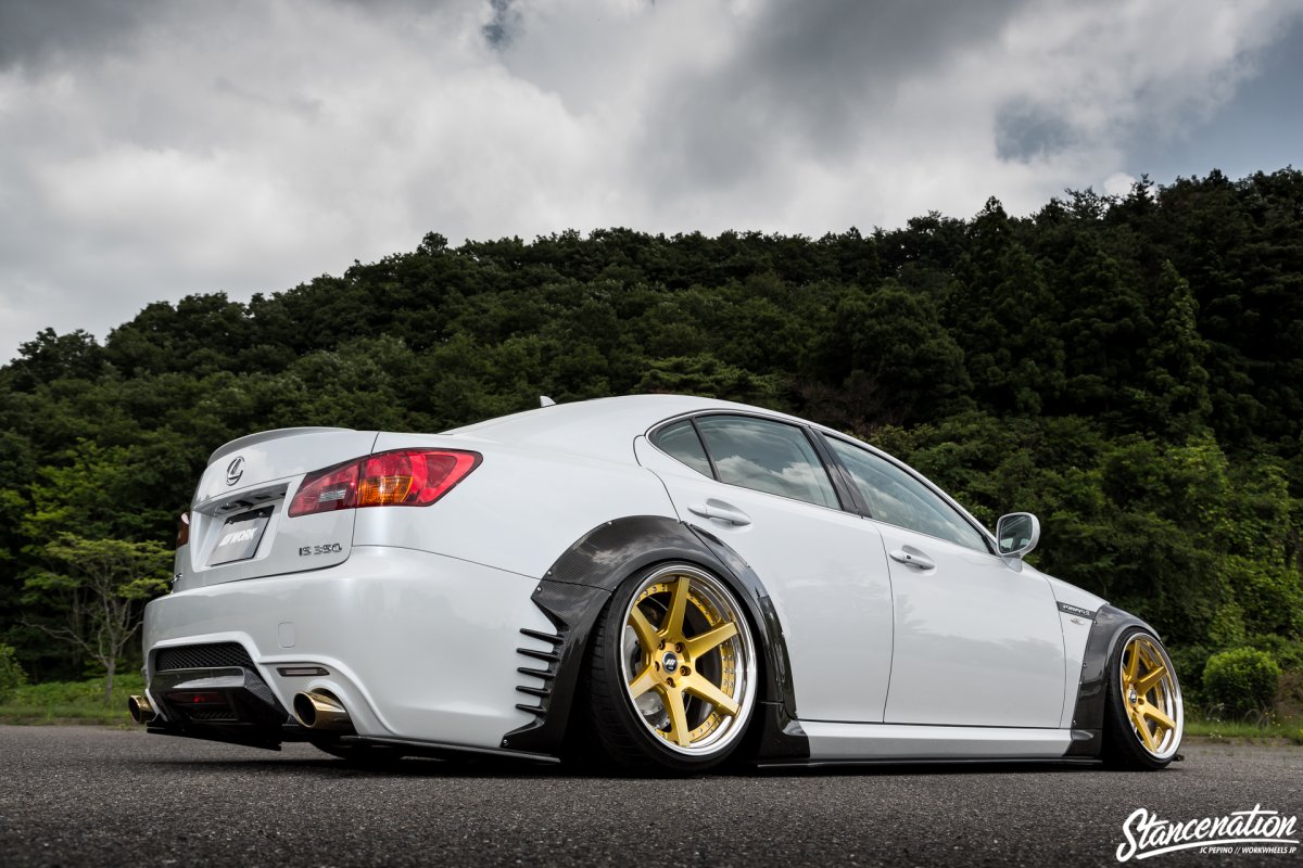 Lexus is 350 stance