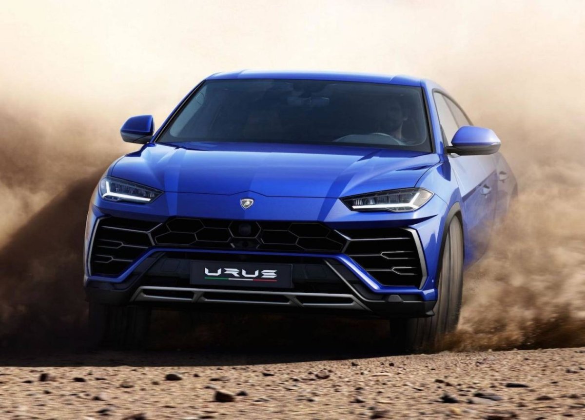 Lamborghini Urus бык
