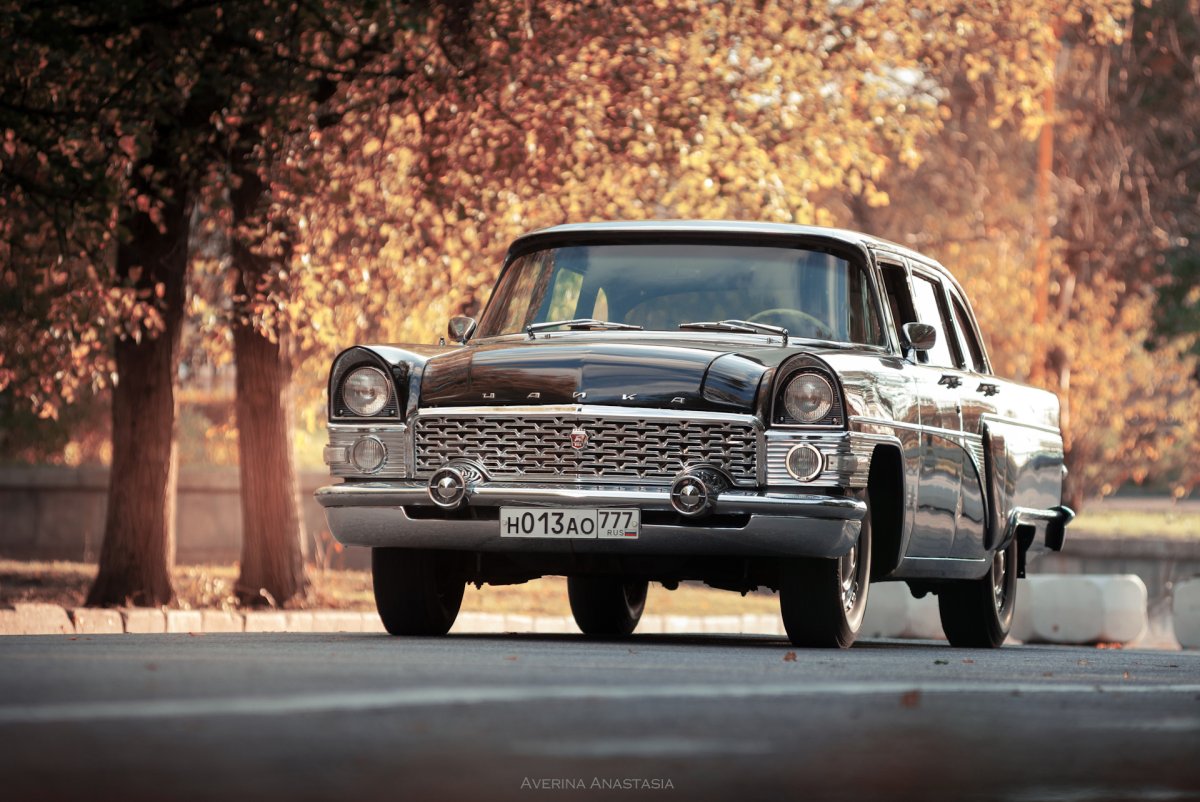 Легендарные автомобили ГАЗ 13