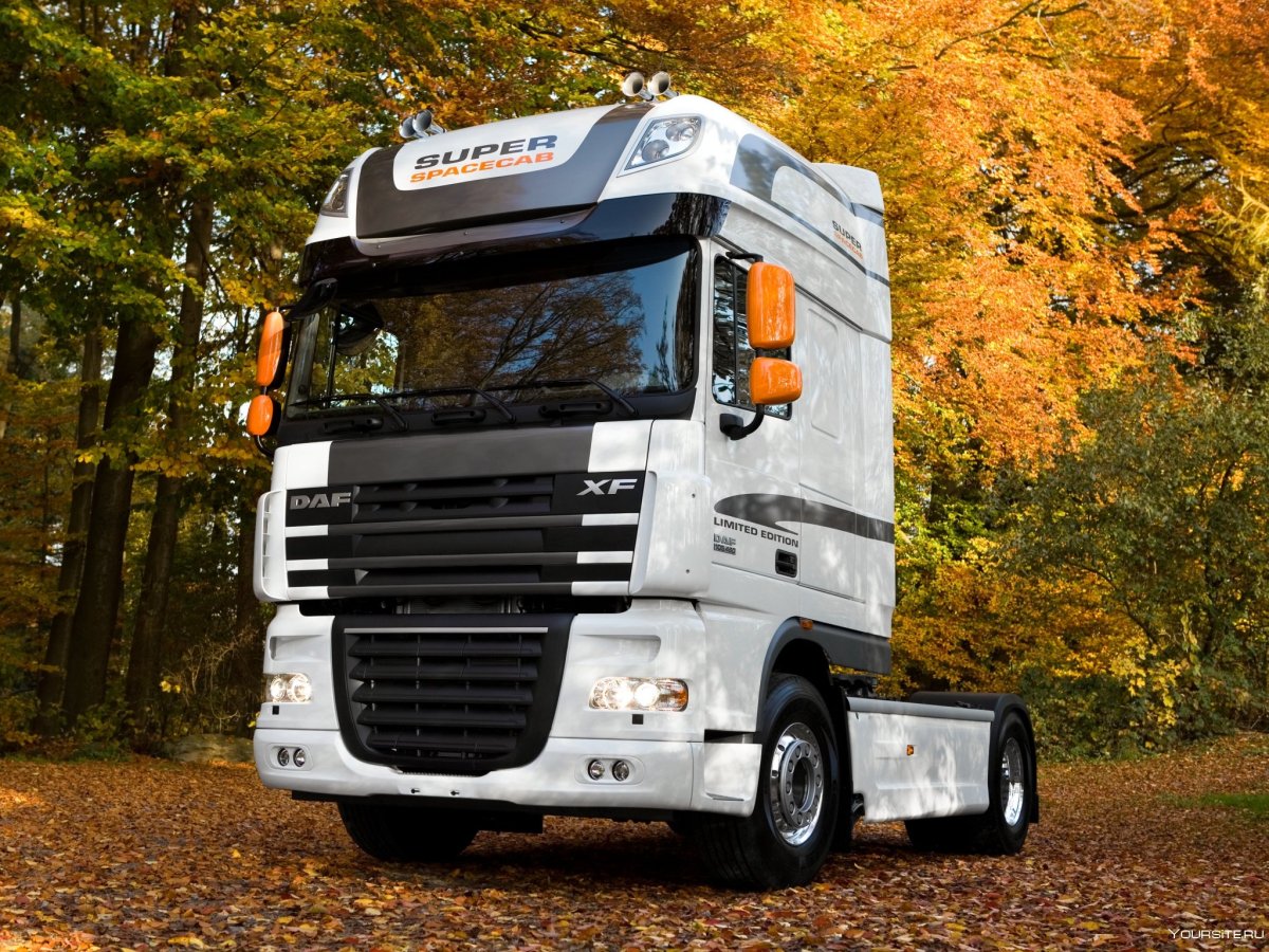 Truck DAF XF 105