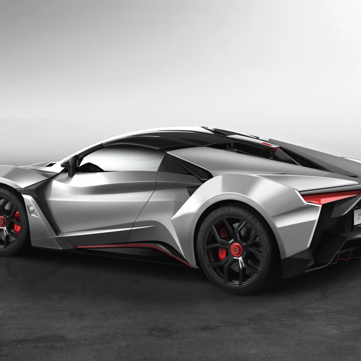 Lykan Fenyr Supersport