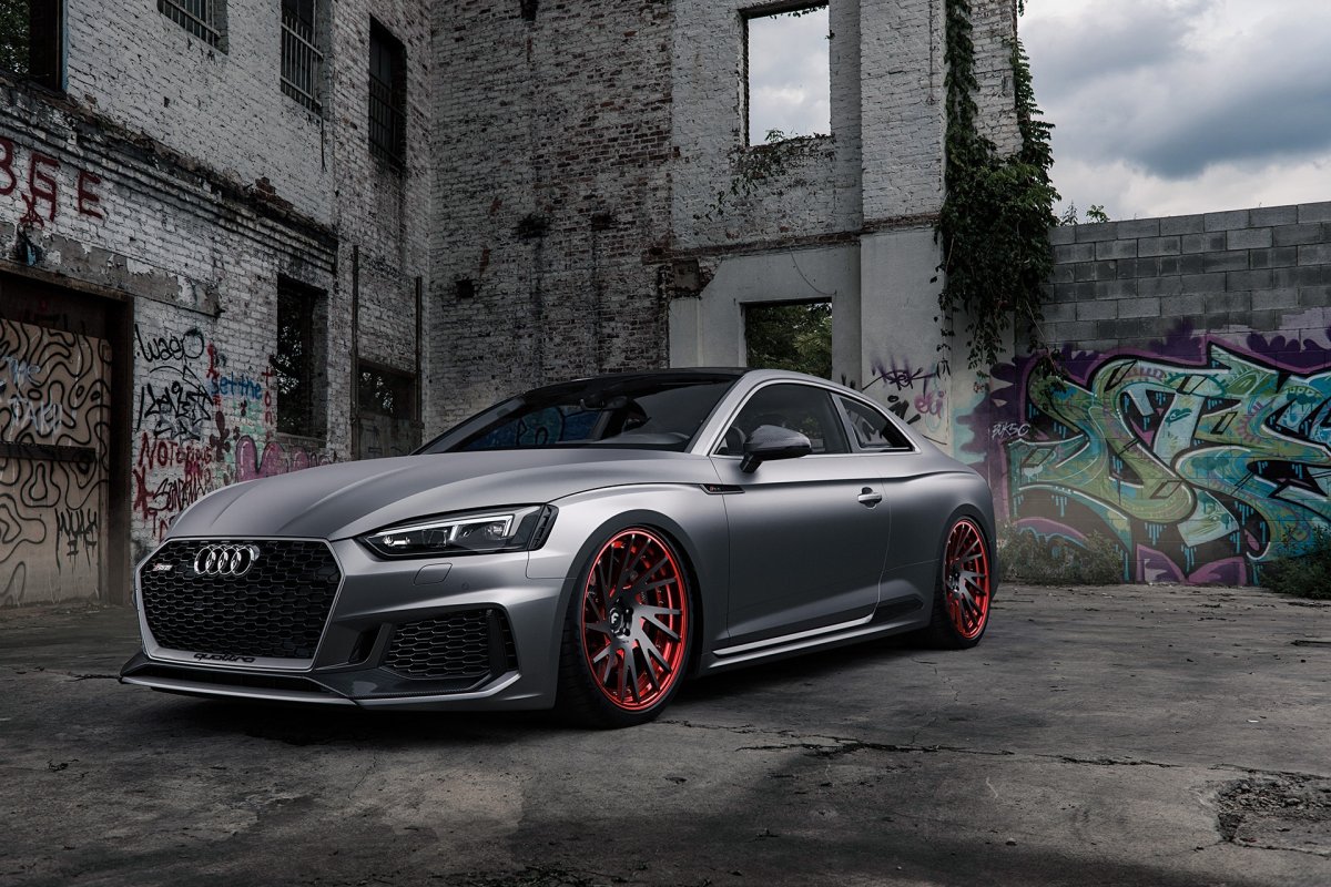 Audi rs5 серая