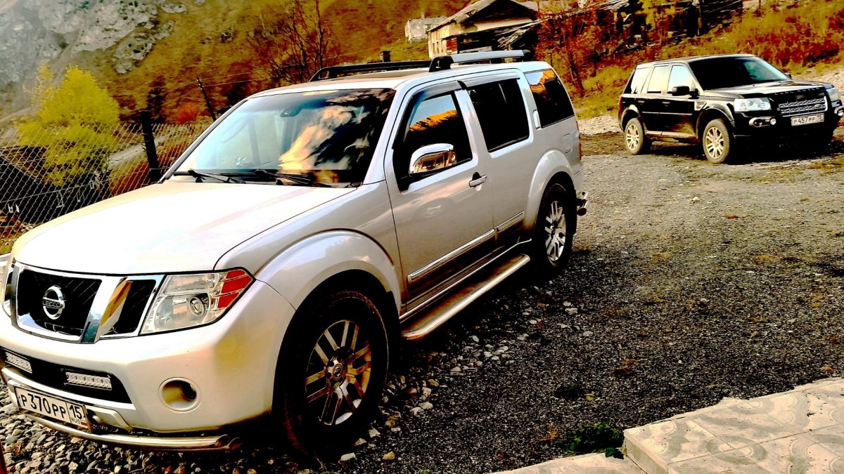 Nissan Pathfinder 2007 2.5 дизель