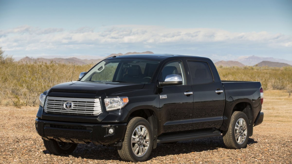 Toyota Tundra CREWMAX