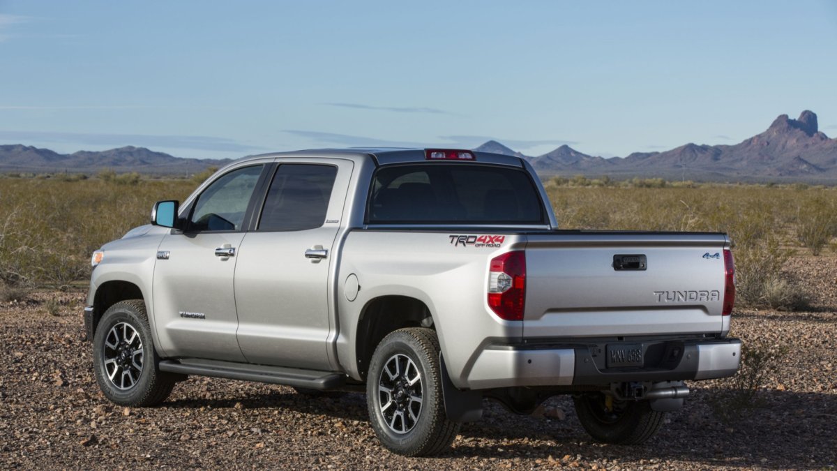 Toyota Tundra 2015