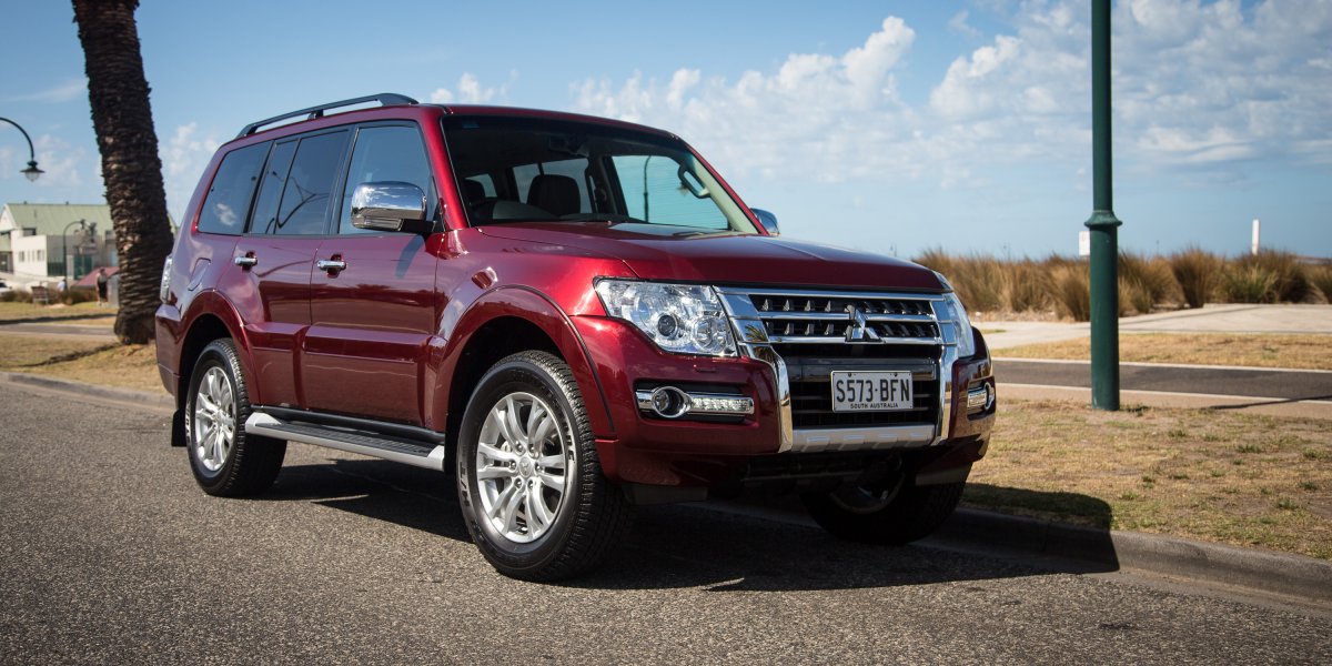 Mitsubishi Pajero IV