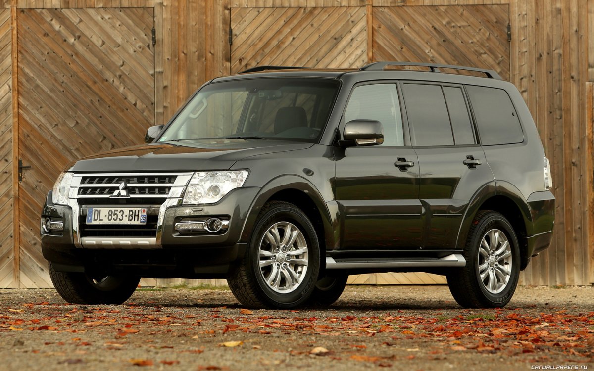 Mitsubishi Pajero IV 2006