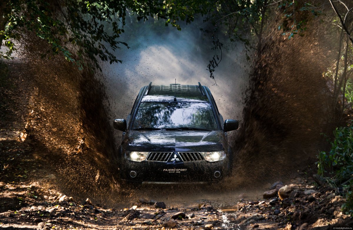 Mitsubishi Pajero Sport 2015 Offroad