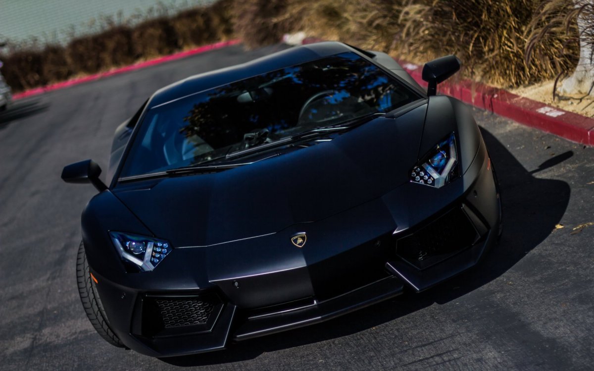 Lamborghini Aventador lp700