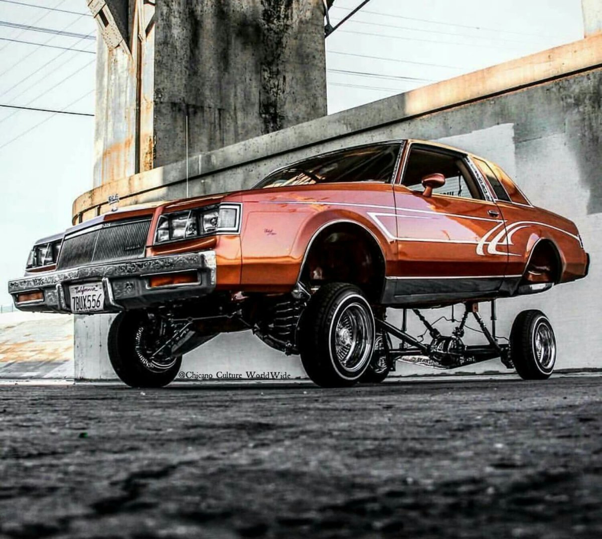 Лоурайдер SUV