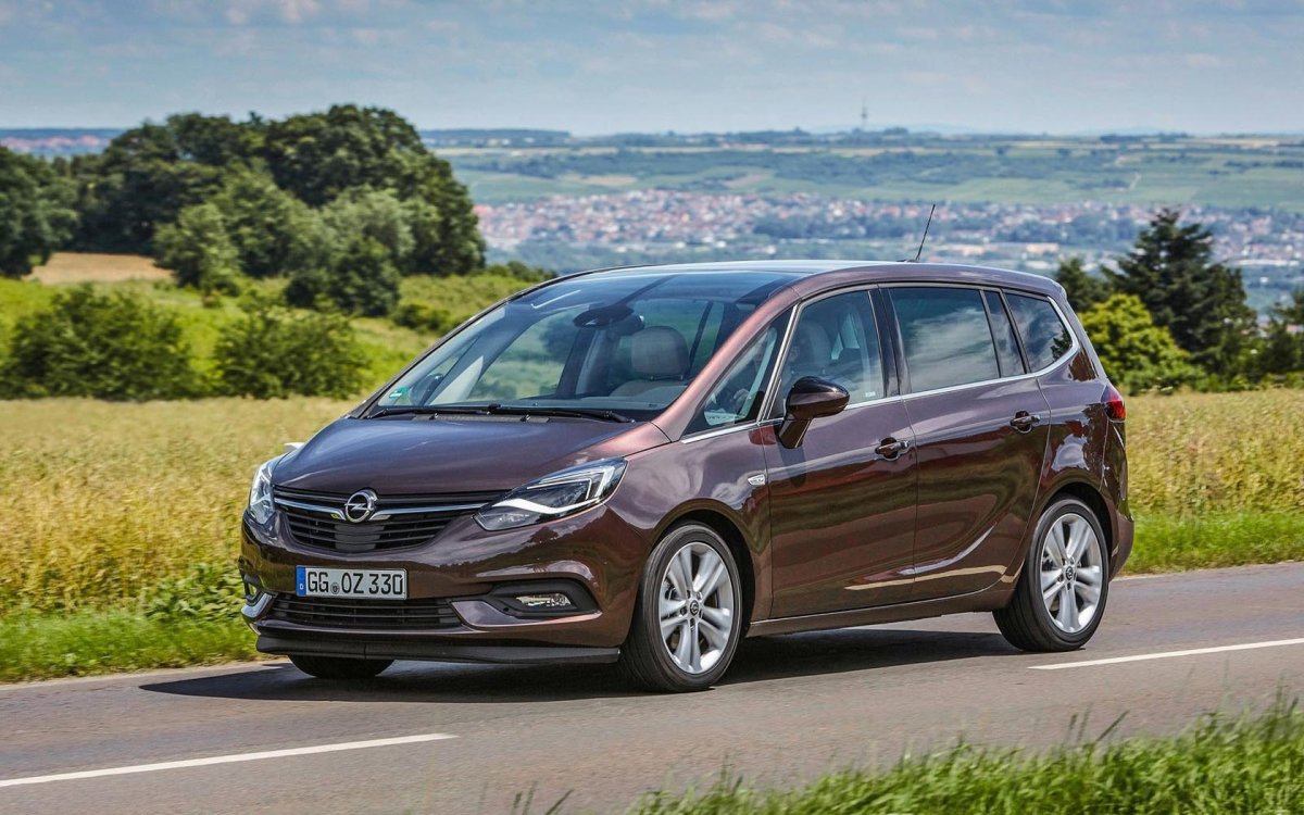 Opel Zafira Life, компактвэн, 2.0 2022