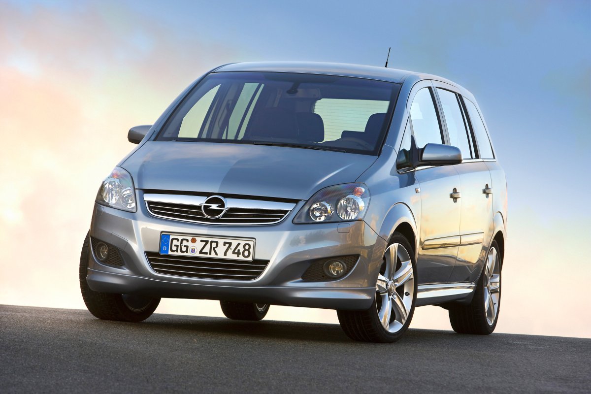 Opel Zafira b 2008